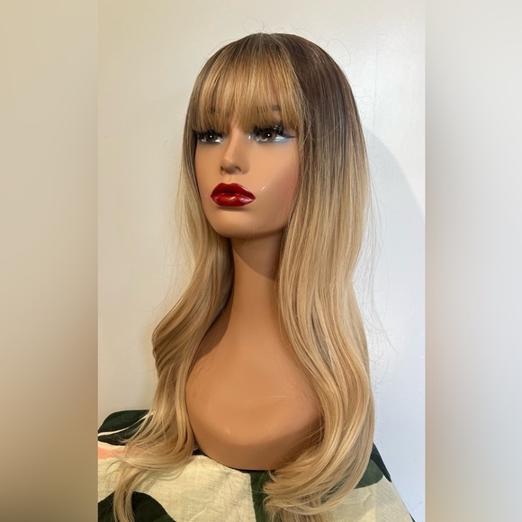 Balayage Wavy Blonde Wig - Picture 6 of 6
